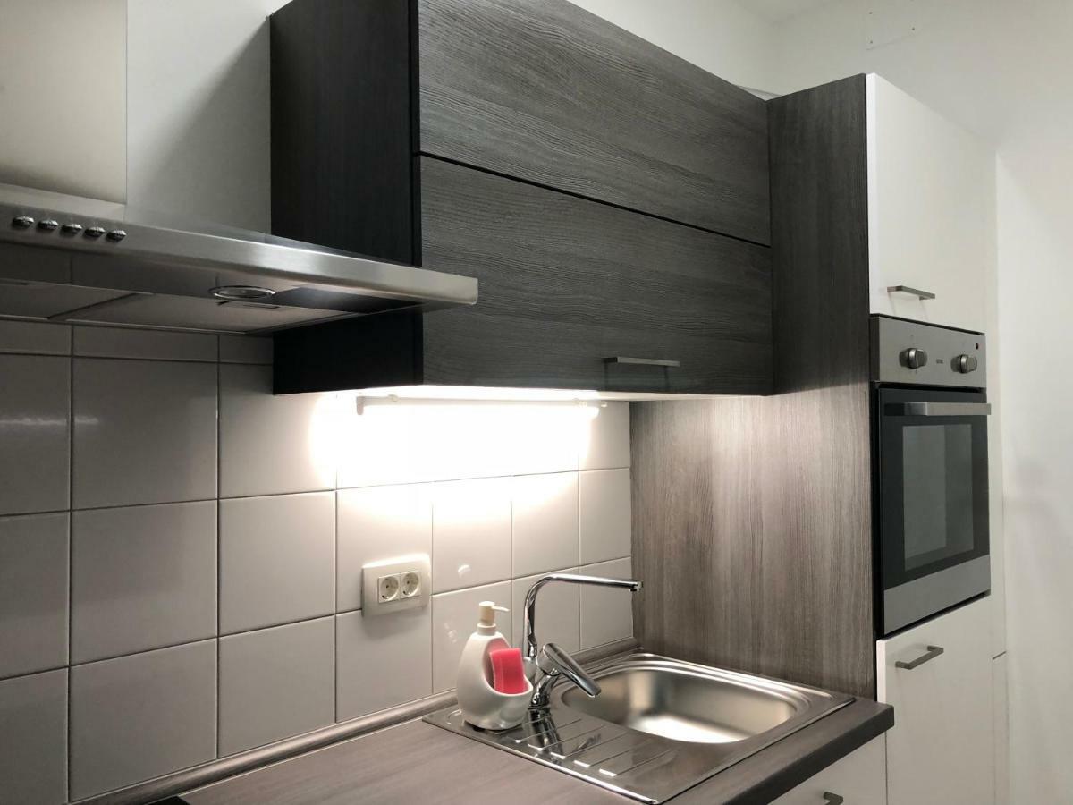 Luxury Studio Apartments Lubiana Esterno foto