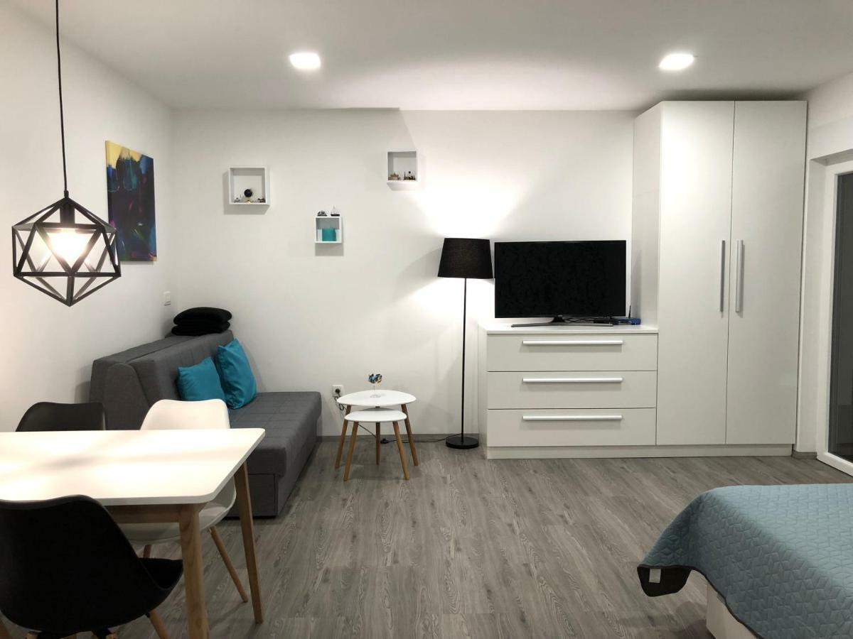 Luxury Studio Apartments Lubiana Esterno foto